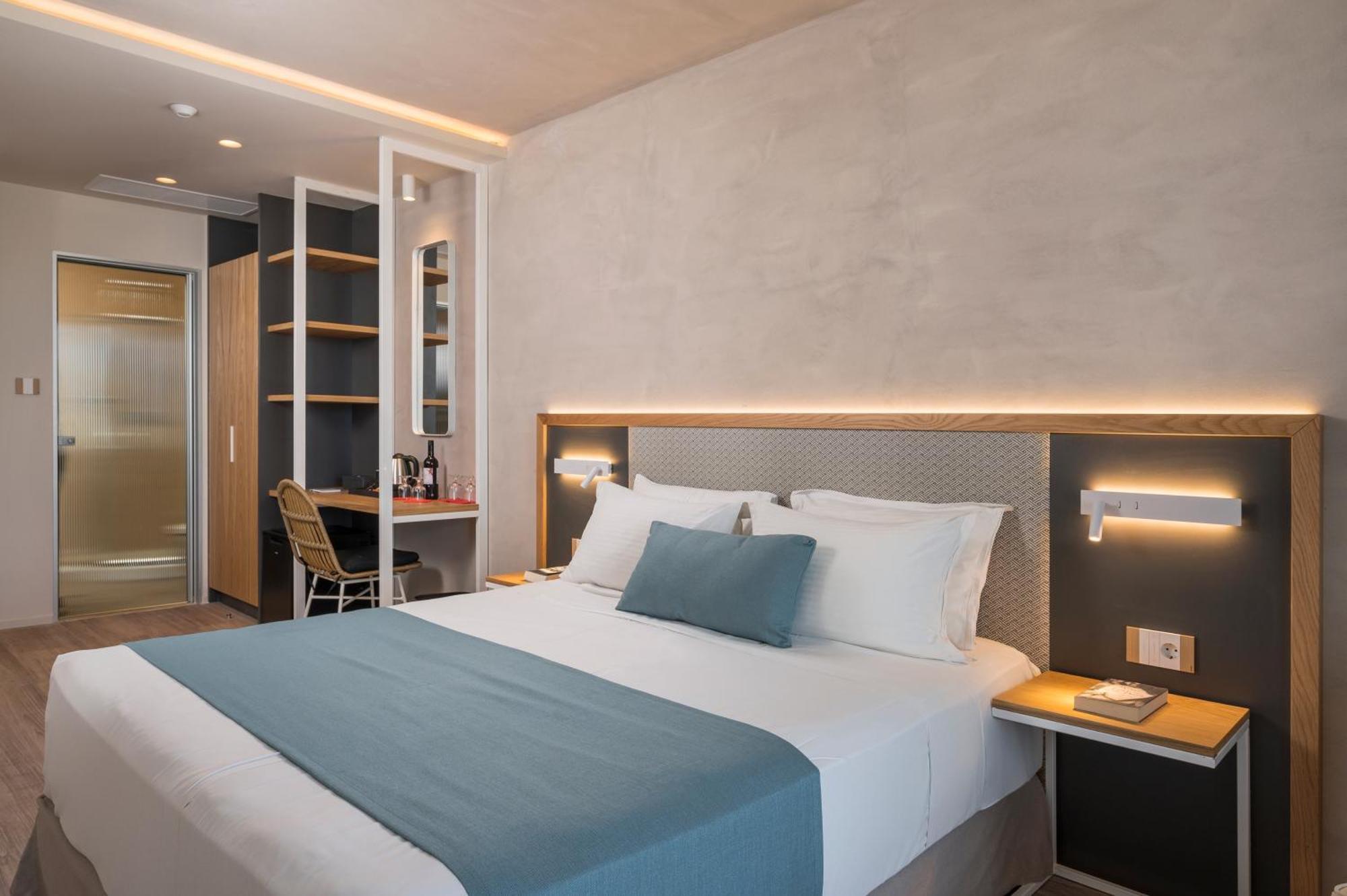 Corissia Beach Hotel เยโอริยิอูโปลิส ภายนอก รูปภาพ