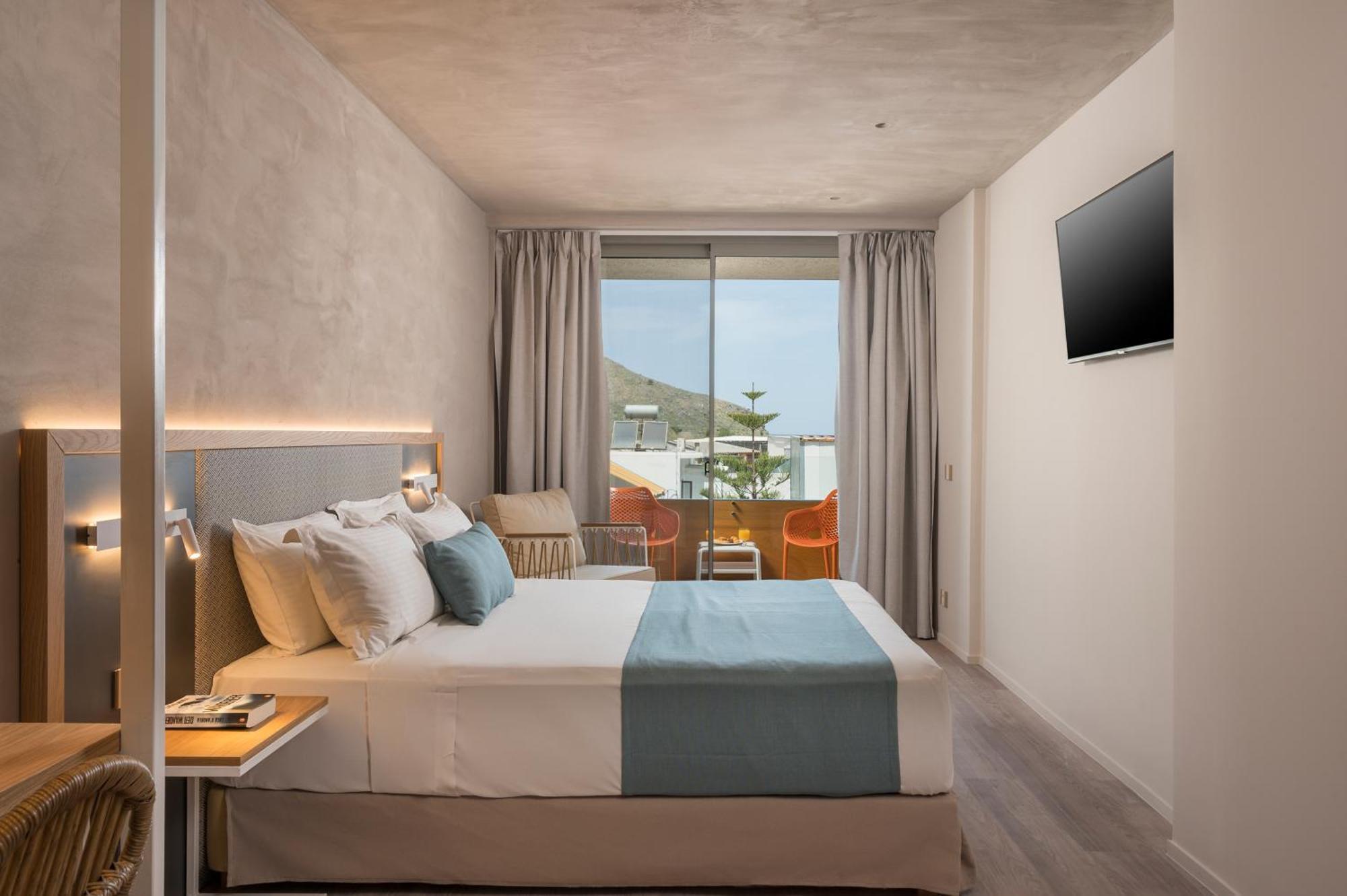 Corissia Beach Hotel เยโอริยิอูโปลิส ภายนอก รูปภาพ